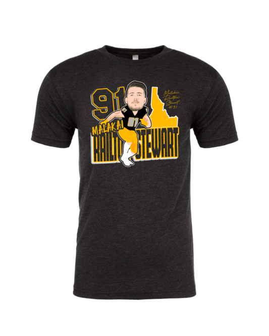 A black t-shirt with a picture of a man and the words " 9 1 / 2 "
